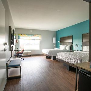Queen Room Two Queen Beds Mobility Access